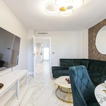 St George Apartment *