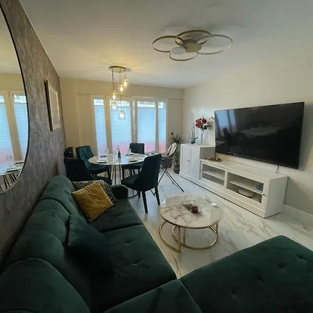 Apartment St George